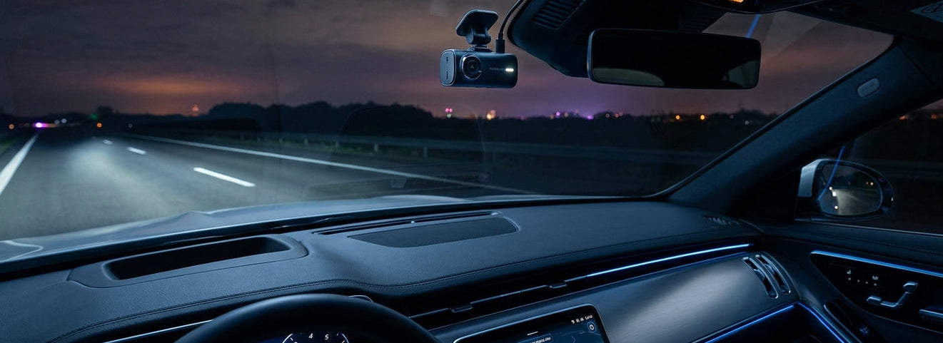 How to Choose a Dash Cam for Night Driving: The Specs That Actually Matter - AutoBits