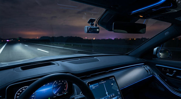 How to Choose a Dash Cam for Night Driving: The Specs That Actually Matter - AutoBits